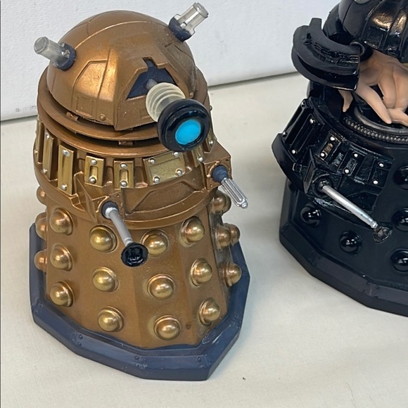 Set of 2 Dr. Who series Delek 3.5 inch figures by Funko pop - Picture 2 of 16
